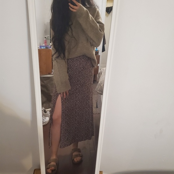 leelovesthrift